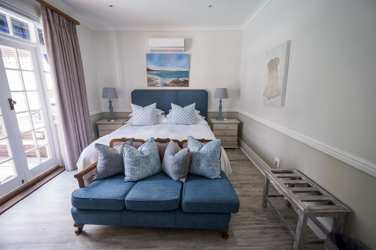 แอดมิรัลตี้ บีชเฮาส์ Bed & Breakfast พอร์ตเอลิซาเบธ ภายนอก รูปภาพ