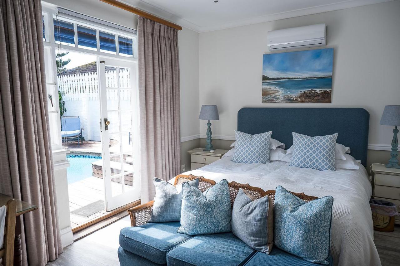แอดมิรัลตี้ บีชเฮาส์ Bed & Breakfast พอร์ตเอลิซาเบธ ภายนอก รูปภาพ