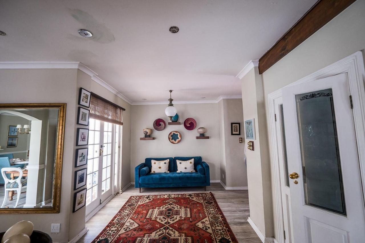 แอดมิรัลตี้ บีชเฮาส์ Bed & Breakfast พอร์ตเอลิซาเบธ ภายนอก รูปภาพ
