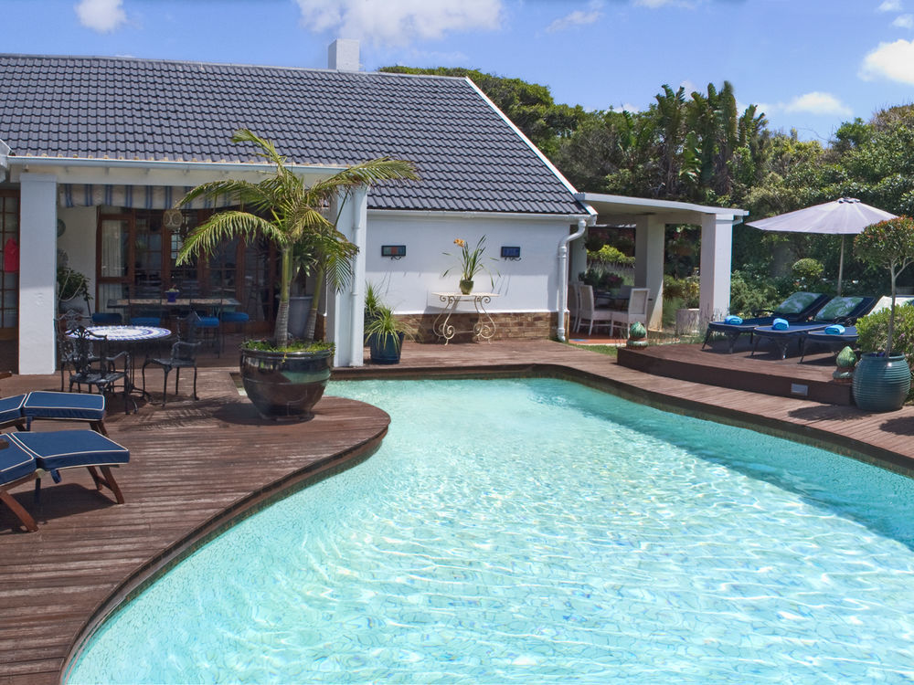 แอดมิรัลตี้ บีชเฮาส์ Bed & Breakfast พอร์ตเอลิซาเบธ ภายนอก รูปภาพ