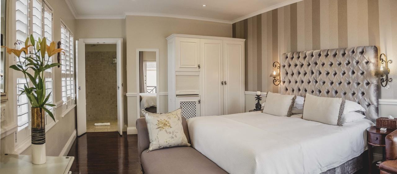 แอดมิรัลตี้ บีชเฮาส์ Bed & Breakfast พอร์ตเอลิซาเบธ ภายนอก รูปภาพ