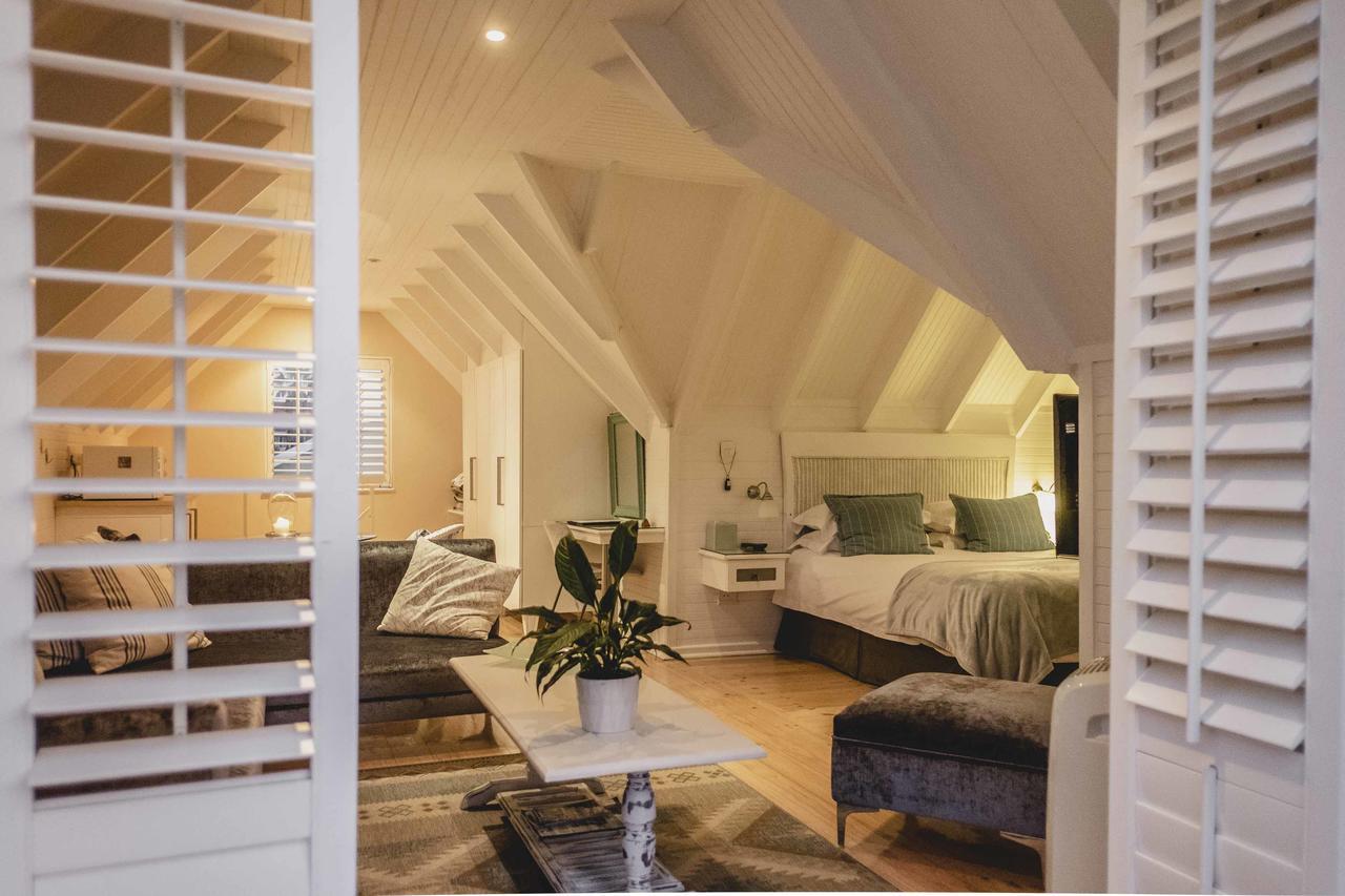 แอดมิรัลตี้ บีชเฮาส์ Bed & Breakfast พอร์ตเอลิซาเบธ ภายนอก รูปภาพ