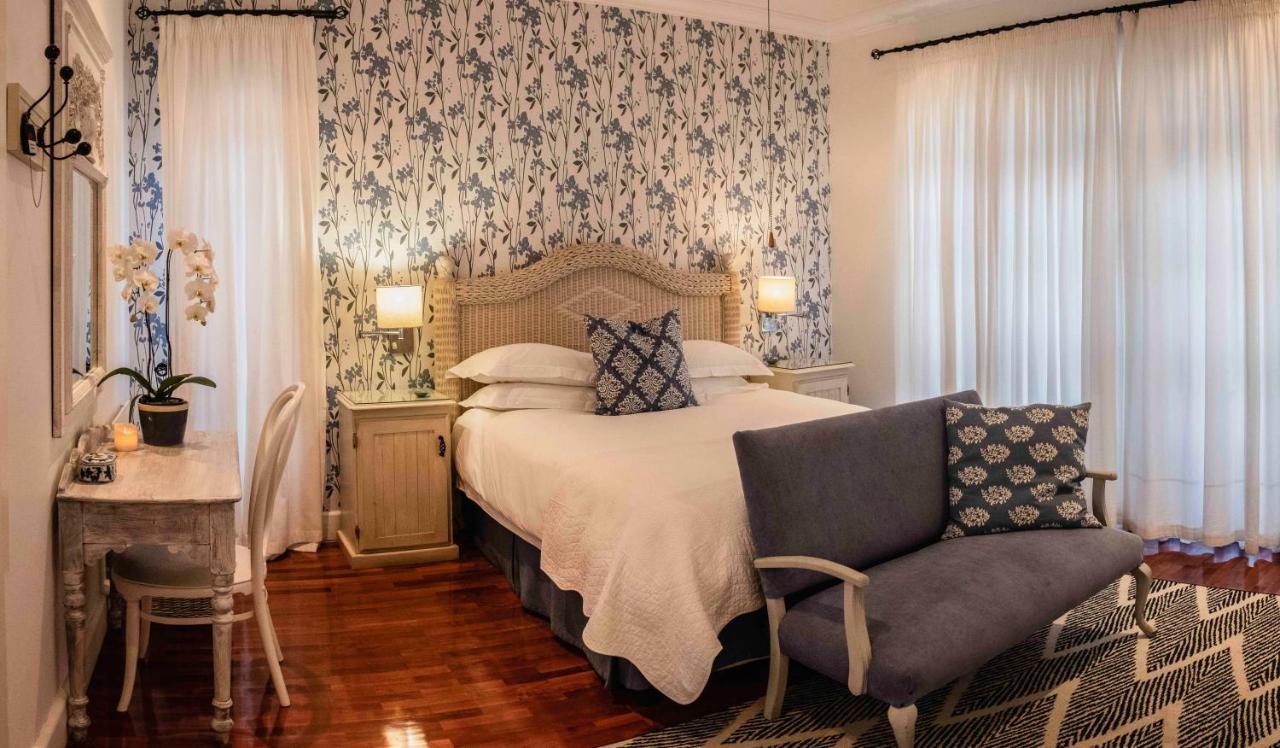 แอดมิรัลตี้ บีชเฮาส์ Bed & Breakfast พอร์ตเอลิซาเบธ ภายนอก รูปภาพ